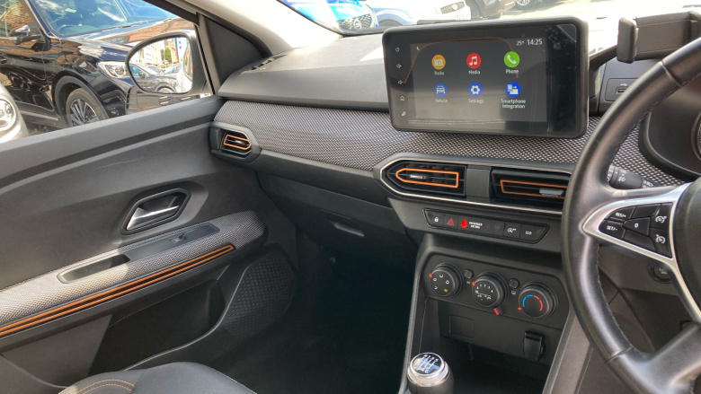 Dacia Sandero Stepway 1.0 TCe Comfort 5dr Petrol Hatchback